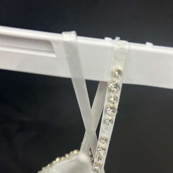 Mac Duggal 68175 EMBELLISHED PLUNGE NECK SLEEVELESS TRUMPET GOWN *flawed - Picture 10 of 10